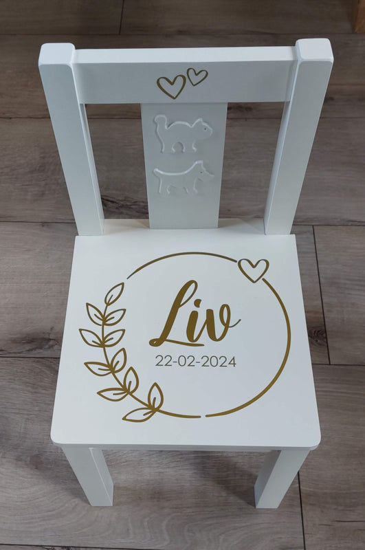 Stoeltje met naam Circle of Love