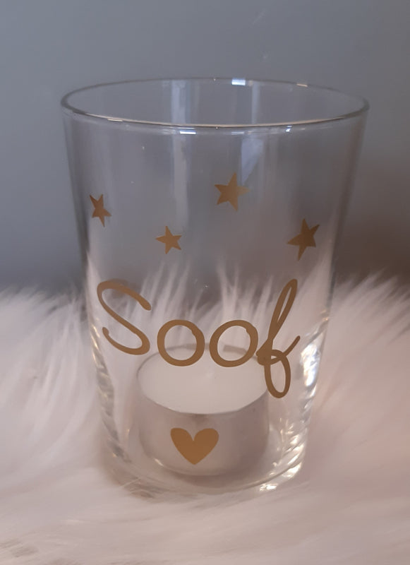 Glazen theelichthouder met naam ter nagedachtenis