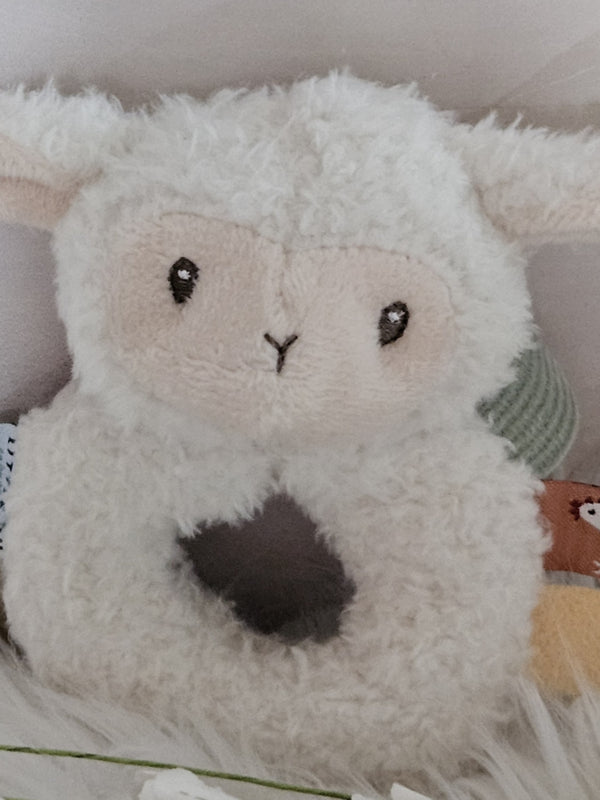 Little Dutch zachte ringrammelaar schaapje