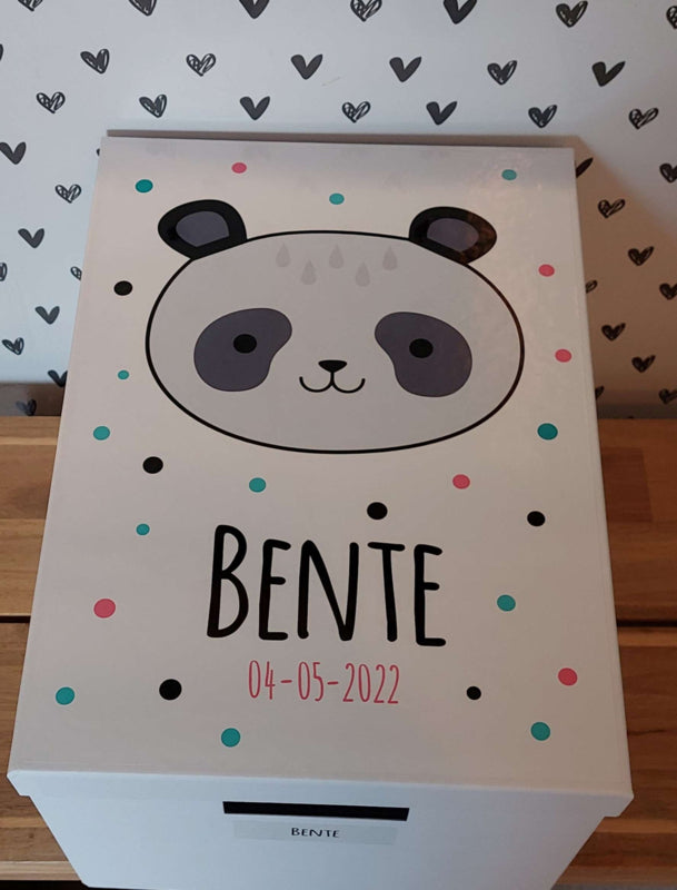 Geboortedoos met Panda en naam - meisje