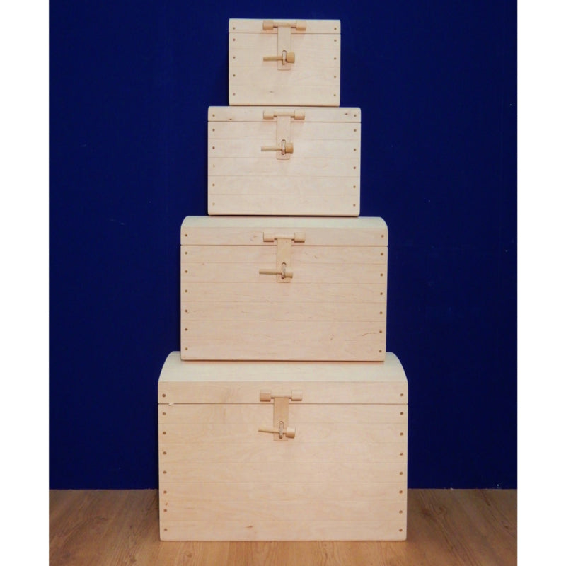 Naturel houten speelgoedkist met naam "Pijl"