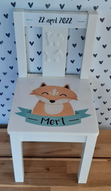 Stoeltje met naam Vosje jongen-meisje