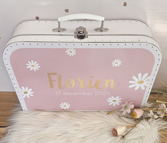 Koffertje met naam Madeliefjes