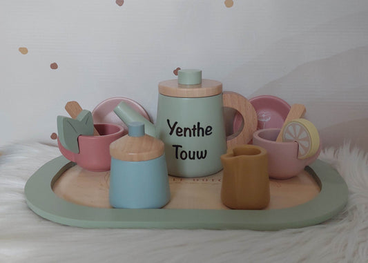 Little Dutch houten theeservies met naam