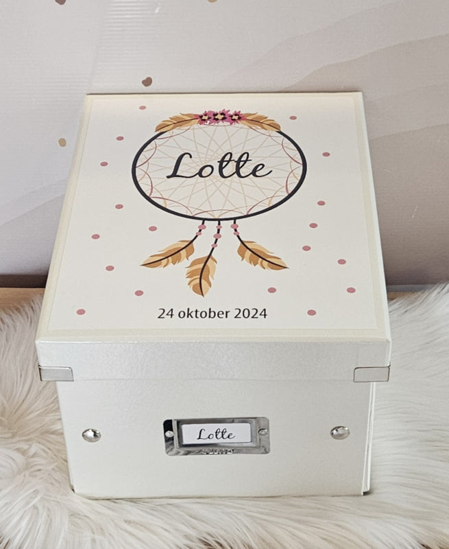 Bewaardoos met naam Dreamcatcher -girl
