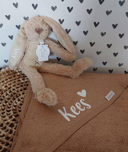 Badcape zand  en knuffel ''Happy Horse'' met naam