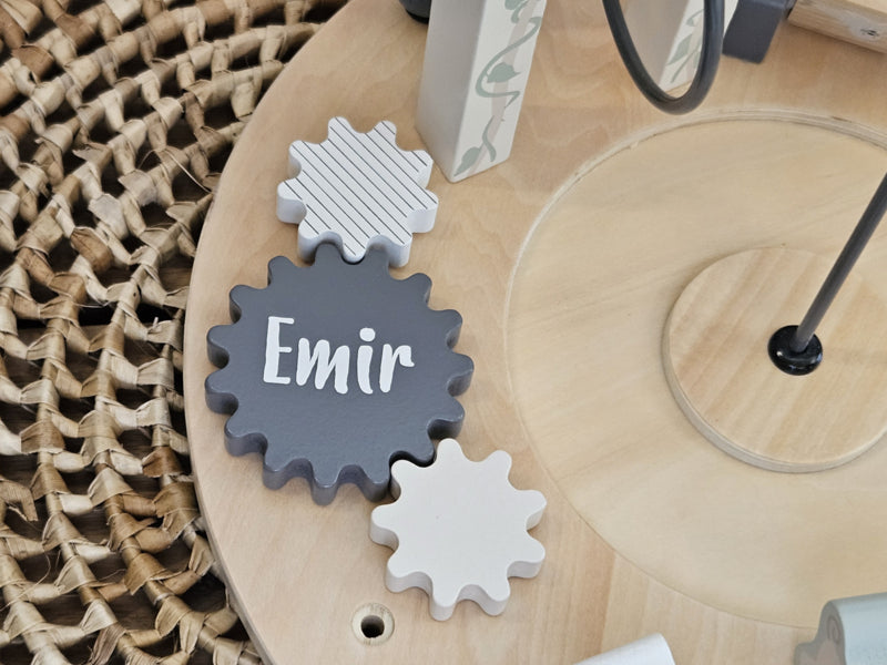 ''Tryco'' houten activiteitentafel met naam