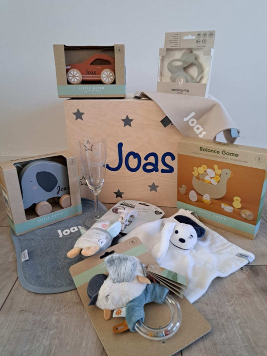 Luxe cadeaupakket houten kist jongen 10 dagen