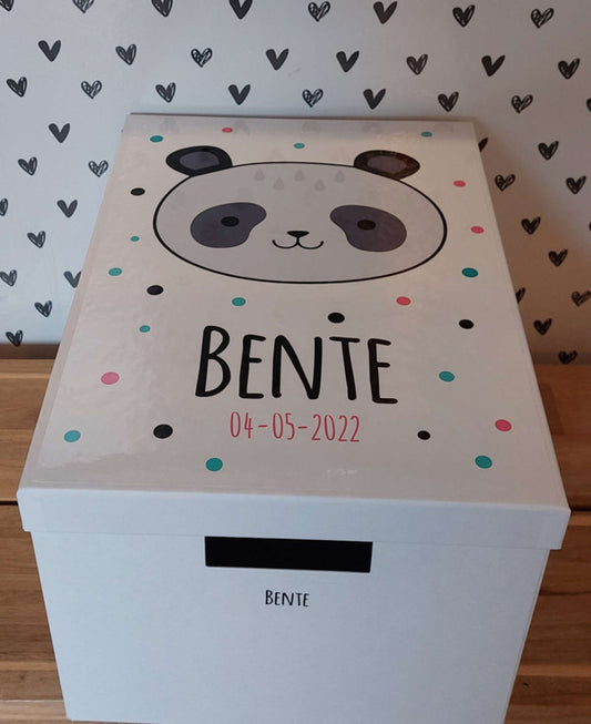 Geboortedoos met Panda en naam - meisje