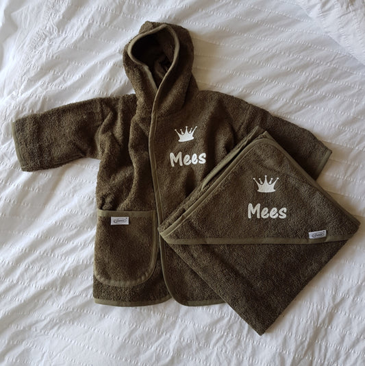 Badcape / omslagdoek met naam 'forest green' diverse afbeeldingen