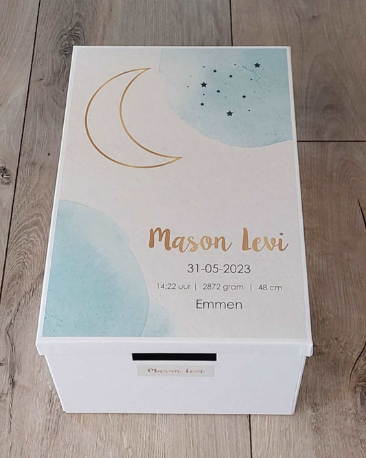Bewaardoos  met geboortegegevens en maan-aquarel blauw